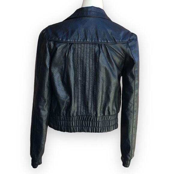 Windsor Vegan Faux Black Leather Pleated Moto Jacket - Picture 3 of 8